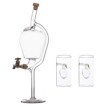 Sticla forma mar cu robinet 500 ml si 2 paharute cu mar la interior Sticla forma mar cu robinet 500 ml si 2 paharute cu mar la interior