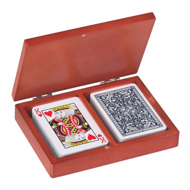 Set 2 pachete de carti in cutie din lemn