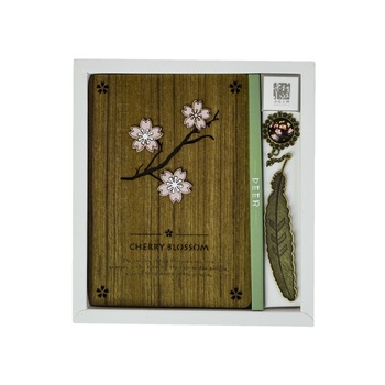 Agenda Lemn Sakura Tree, Model 3, 18.5 x 13 cm Agenda Lemn Sakura Tree, Model 3, 18.5 x 13 cm