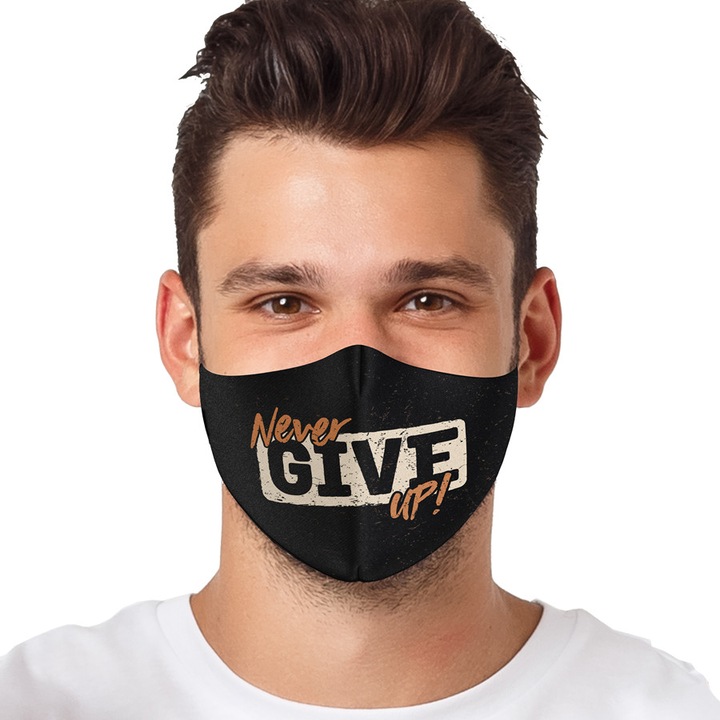 Masca vesela reutilizabila din textil pentru Barbati, model "Never Give Up" Multicolor