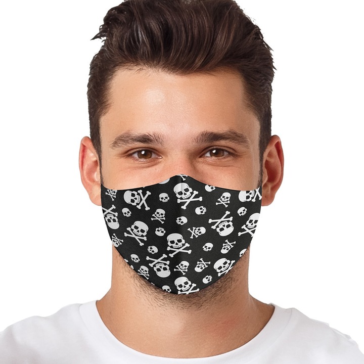 Masca vesela reutilizabila din textil pentru Barbati, model "Black & White Skulls" Multicolor