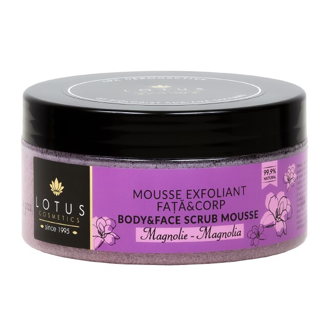 Mousse Exfoliant cu extract de Magnolie