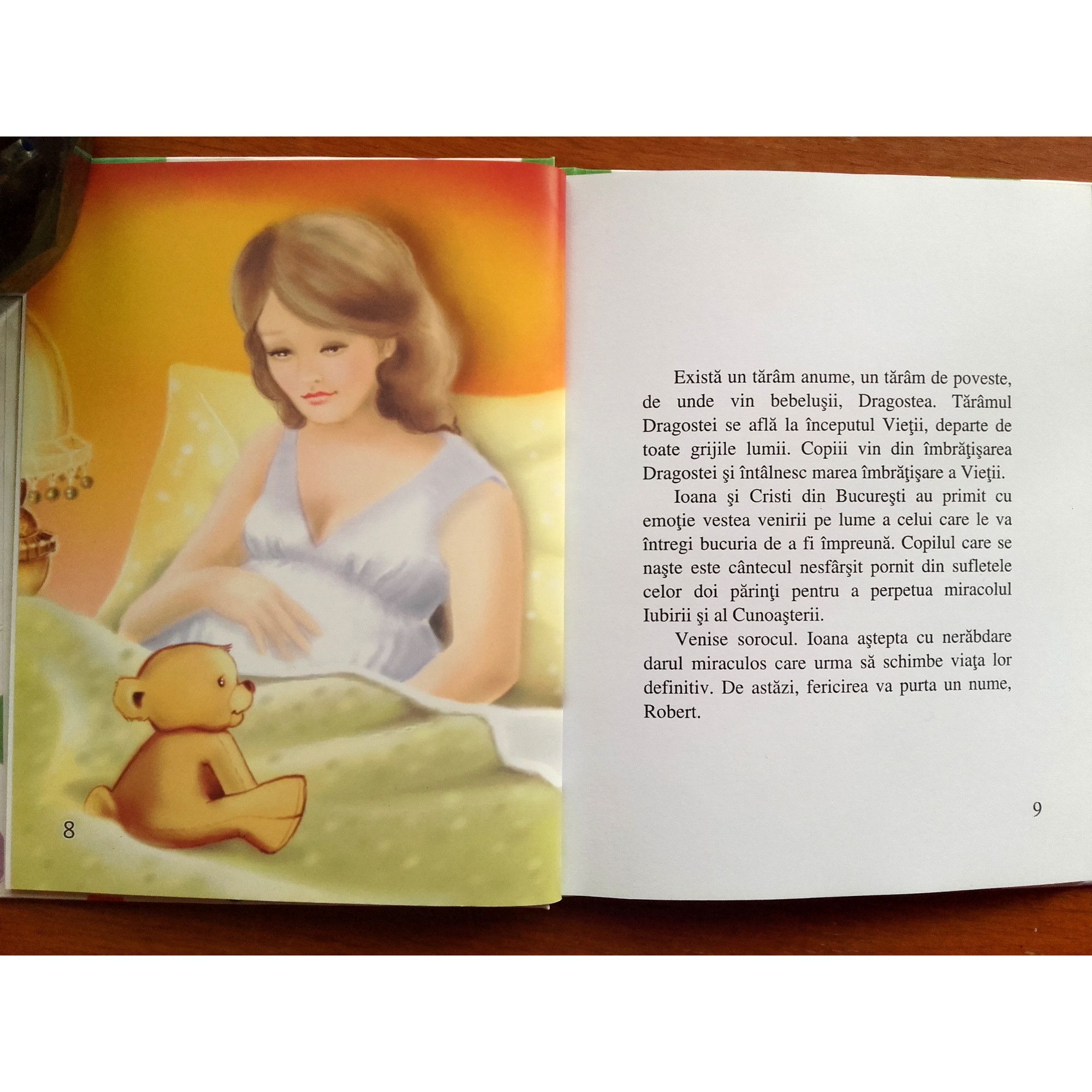 article Dormitory caustic Carte personalizata cu 4 fotografii "Un cadou special", Povestea  bebelusului, 21 x 17 cm - eMAG.ro