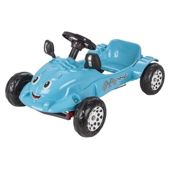 Masinuta cu Pedale Pentru Copii NOVOKIDS™ Herby Car XXL , Maxim 35 Kg, Lungime 80 cm, Spatar de Protectie si Volan, ALBASTRU Masinuta cu Pedale Pentru Copii NOVOKIDS™ Herby Car XXL , Maxim 35 Kg, Lungime 80 cm, Spatar de Protectie si Volan, ALBASTRU