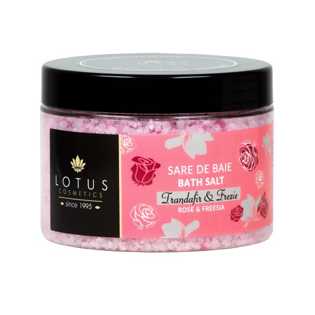 Sare de baie Spa Dermoactive, cu extract de trandafir si frezie 600g