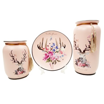 Set modern din ceramica, 2 vaze si o farfurie decorativa, roz pal Set modern din ceramica, 2 vaze si o farfurie decorativa, roz pal