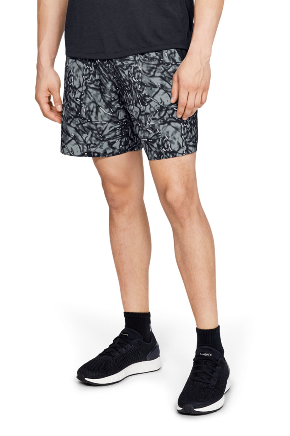 Under Armour, Pantaloni scurti cu imprimeu grafic, pentru alergare Launch, Negru, S