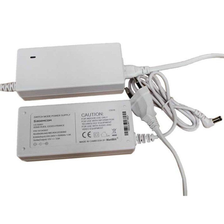 Alimentator stabilizat 12V 3800ma LC