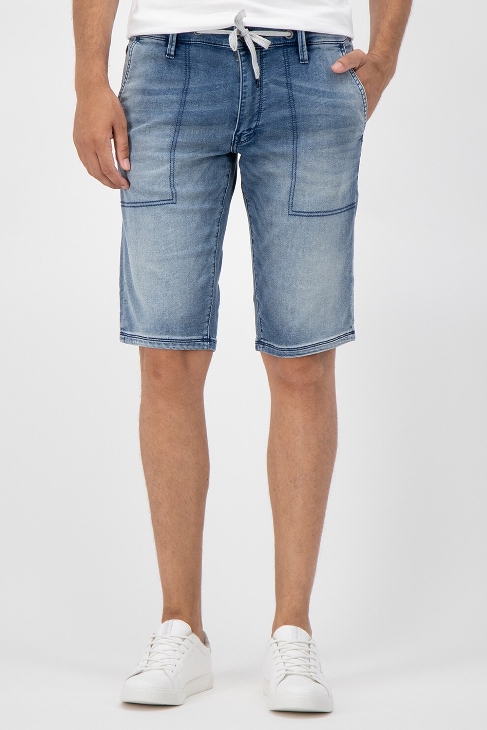 s.Oliver, Bermude din denim cu snur de ajustare, Albastru deschis, 31