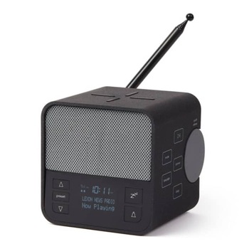 Radio 4 in 1 Lexon, Oslo News Lite, cu ceas, alarma, functie de incarcator wireless si boxa bluetooth, incarcare USB-C, design compact, gri inchis Radio 4 in 1 Lexon, Oslo News Lite, cu ceas, alarma, functie de incarcator wireless si boxa bluetooth, incarcare USB-C, design compact, gri inchis