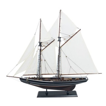 Iaht Sea Club din lemn cu suport, model Bluenose, vele din panza, L 74cm, H 66cm Iaht Sea Club din lemn cu suport, model Bluenose, vele din panza, L 74cm, H 66cm
