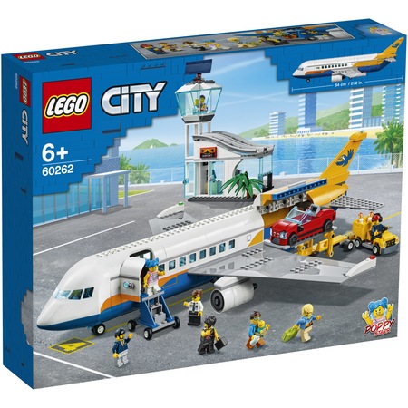 LEGO City - Avion de pasageri 60262 - eMAG.ro