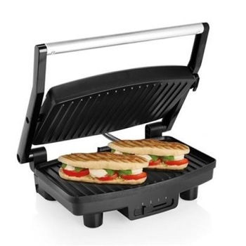 Sandwich-maker Grill Panini Tristar GR-2856, 1000 W, placi nonaderente, indicator luminos, picioruse antiderapante, suprafata 28x19, Negru/Argintiu Sandwich-maker Grill Panini Tristar GR-2856, 1000 W, placi nonaderente, indicator luminos, picioruse antiderapante, suprafata 28x19, Negru/Argintiu