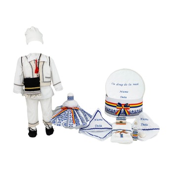 Set botez traditional personalizat Vasile, trei piese bleumarin, varsta 0-3 luni Set botez traditional personalizat Vasile, trei piese bleumarin, varsta 0-3 luni
