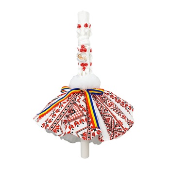 Lumanare botez sculptata personalizata traditionala rosie Lumanare botez sculptata personalizata traditionala rosie