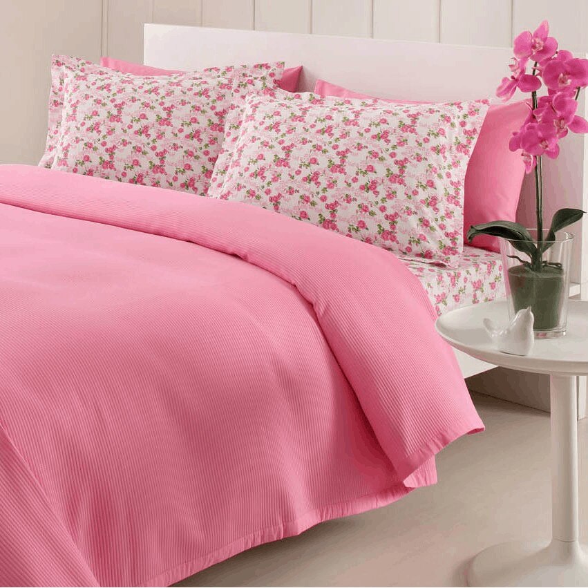 Set Lenjerie de Pat cu Pled Fashion , 4 piese , 240×260 , culoare roz