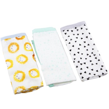 Set 3 prosoape mici pentru bebelusi, 100% bumbac, 30 x 30 cm, Multicolor Set 3 prosoape mici pentru bebelusi, 100% bumbac, 30 x 30 cm, Multicolor