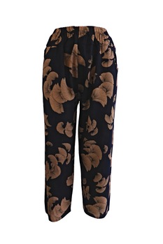 Pantaloni de vara UNIVERS FASHION cu 2 buzunare, albastru cu imprimeu maro, elastic la talie Pantaloni de vara UNIVERS FASHION cu 2 buzunare, albastru cu imprimeu maro, elastic la talie