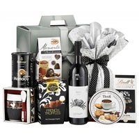 pachet cadou best image model silver story cu vin sable noble m1 crama atelier ciocolata lindt fursecuri praline si cafea premium imagen 28_0_
0