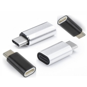 Адаптери за мобилни телефони