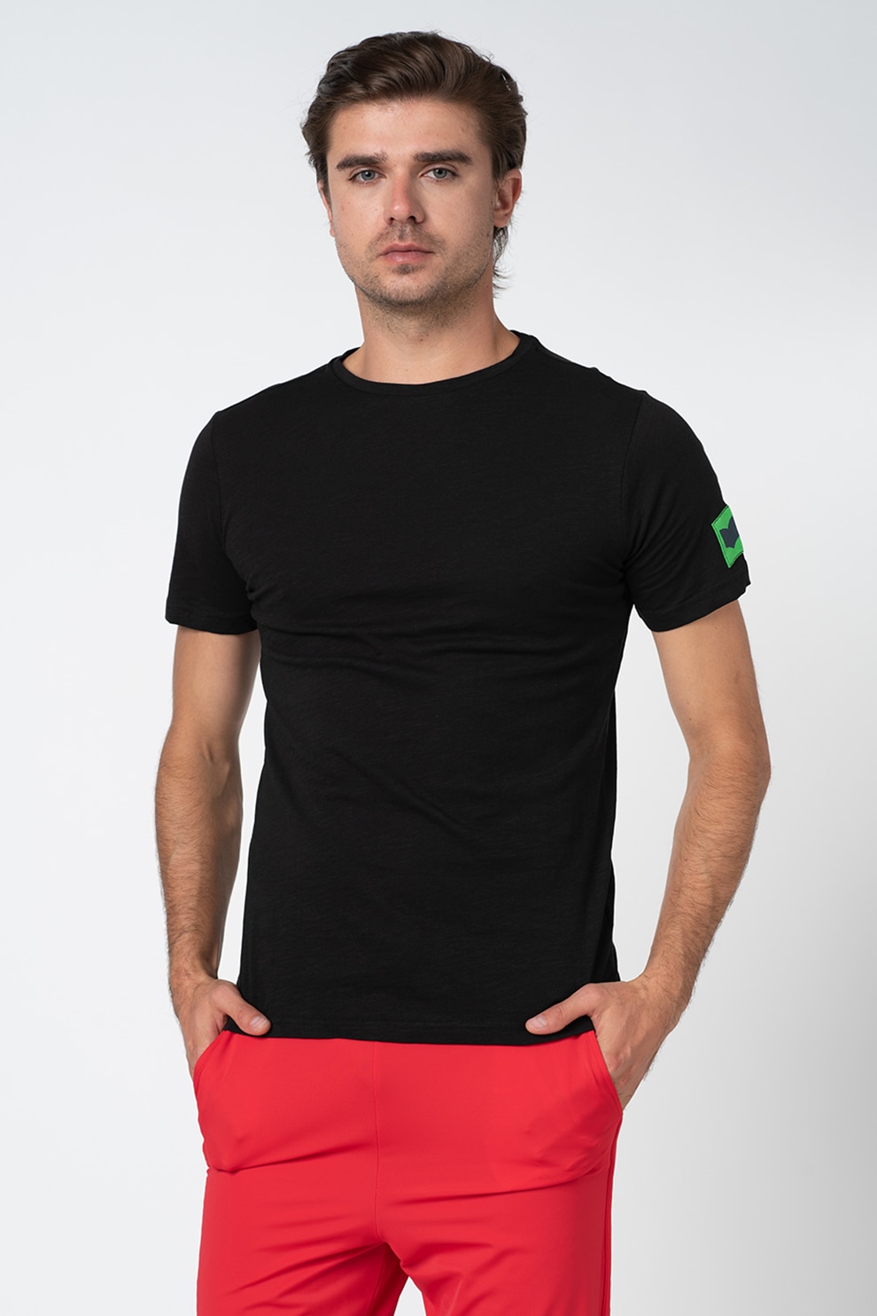GAS, Tricou cu decolteu la baza gatului si aplicatie logo, Negru