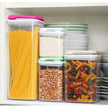 Set de recipiente de bucatarie ermetice 4 Piese BellFyd®, PS + Silicon, stivuibile, patrate, transparente Set de recipiente de bucatarie ermetice 4 Piese BellFyd®, PS + Silicon, stivuibile, patrate, transparente