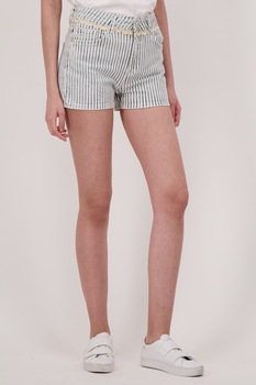 United Colors of Benetton, Pantaloni scurti de denim in dungi, Alb/Bleumarin United Colors of Benetton, Pantaloni scurti de denim in dungi, Alb/Bleumarin