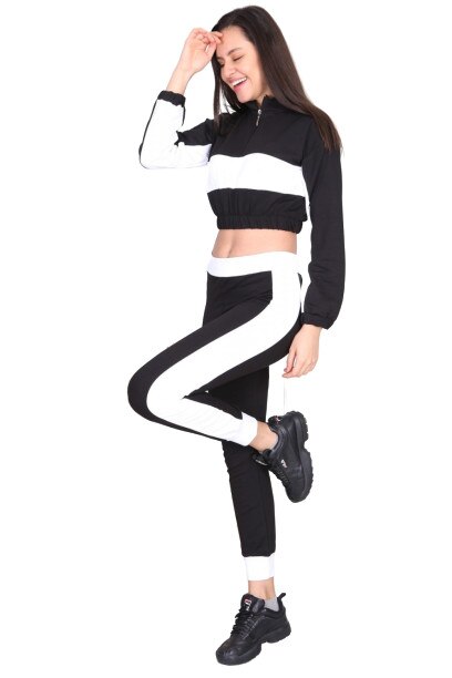 Trening, Adrom, negru cu alb