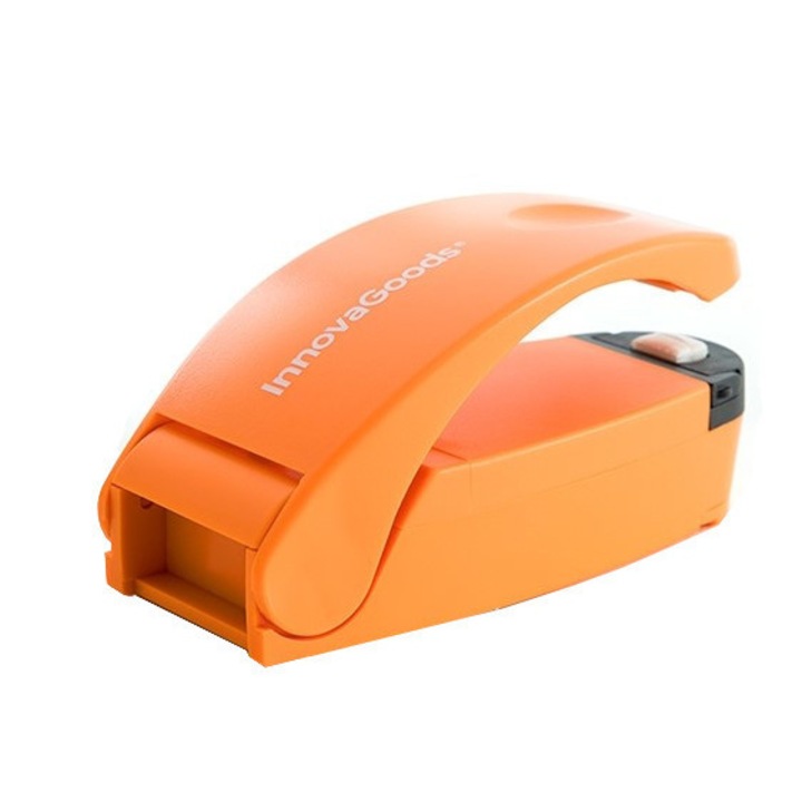Aparat de sigilat pungi cu cutter si magnet, Innova Goods, Multifunctional 3 in 1, Catter integrat, dimensiuni aproximative 10,5 x 4,5 x 4,5 cm