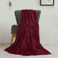 Patura Kring San Marino, 150x200 cm, 280 gsm, 100% poliester, Bordeaux