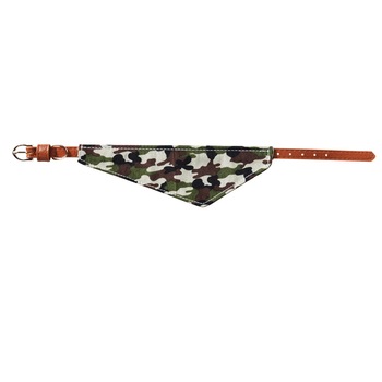 Zgarda pentru Caine din Piele Maro, cu batic model Camuflaj Army, talie mica si medie Zgarda pentru Caine din Piele Maro, cu batic model Camuflaj Army, talie mica si medie