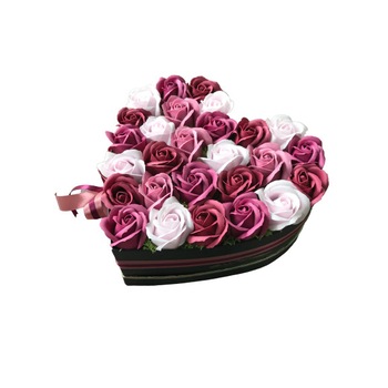 Aranjament Floral, Flori de Sapun, Cutie Inima Trandafiri, Nolita Aranjament Floral, Flori de Sapun, Cutie Inima Trandafiri, Nolita