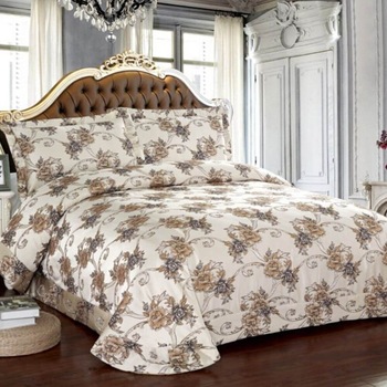 Set Cuvertura de Pat Satin + 2 Fete de Perna, Pat 2 Persoane, CCS-15 Set Cuvertura de Pat Satin + 2 Fete de Perna, Pat 2 Persoane, CCS-15