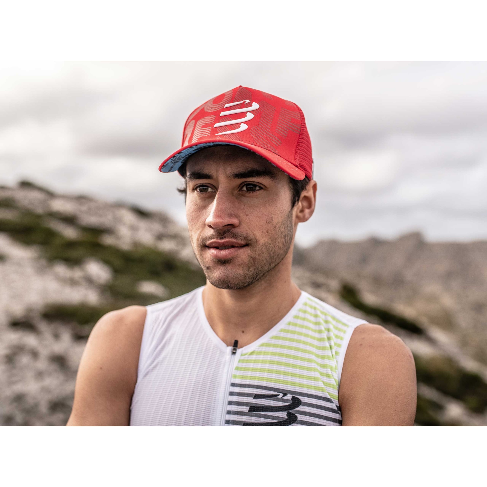 compressport trucker cap