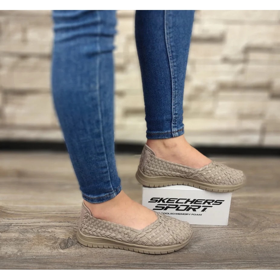 Skechers Pureflex Wonderlove Skechers Wonderlove Pantofi Slip-on