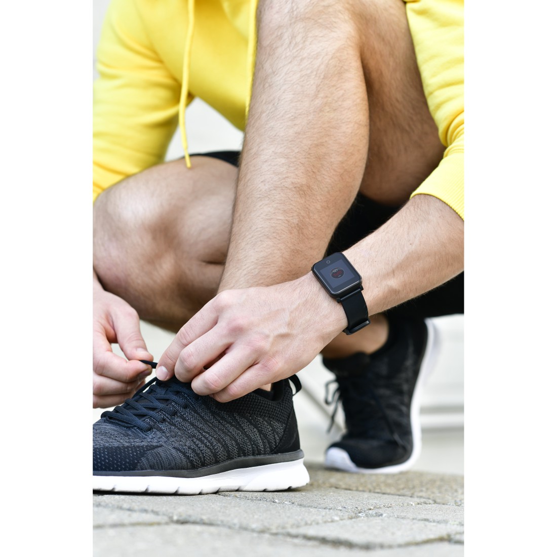 Bratara fitness Hama Fit Track 5900, GPS, Negru eMAG.ro