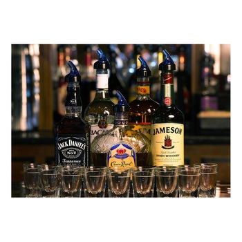 Fototapet Vin-si-Bauturi - VB-43, 70 x 100 cm Fototapet Vin-si-Bauturi - VB-43, 70 x 100 cm