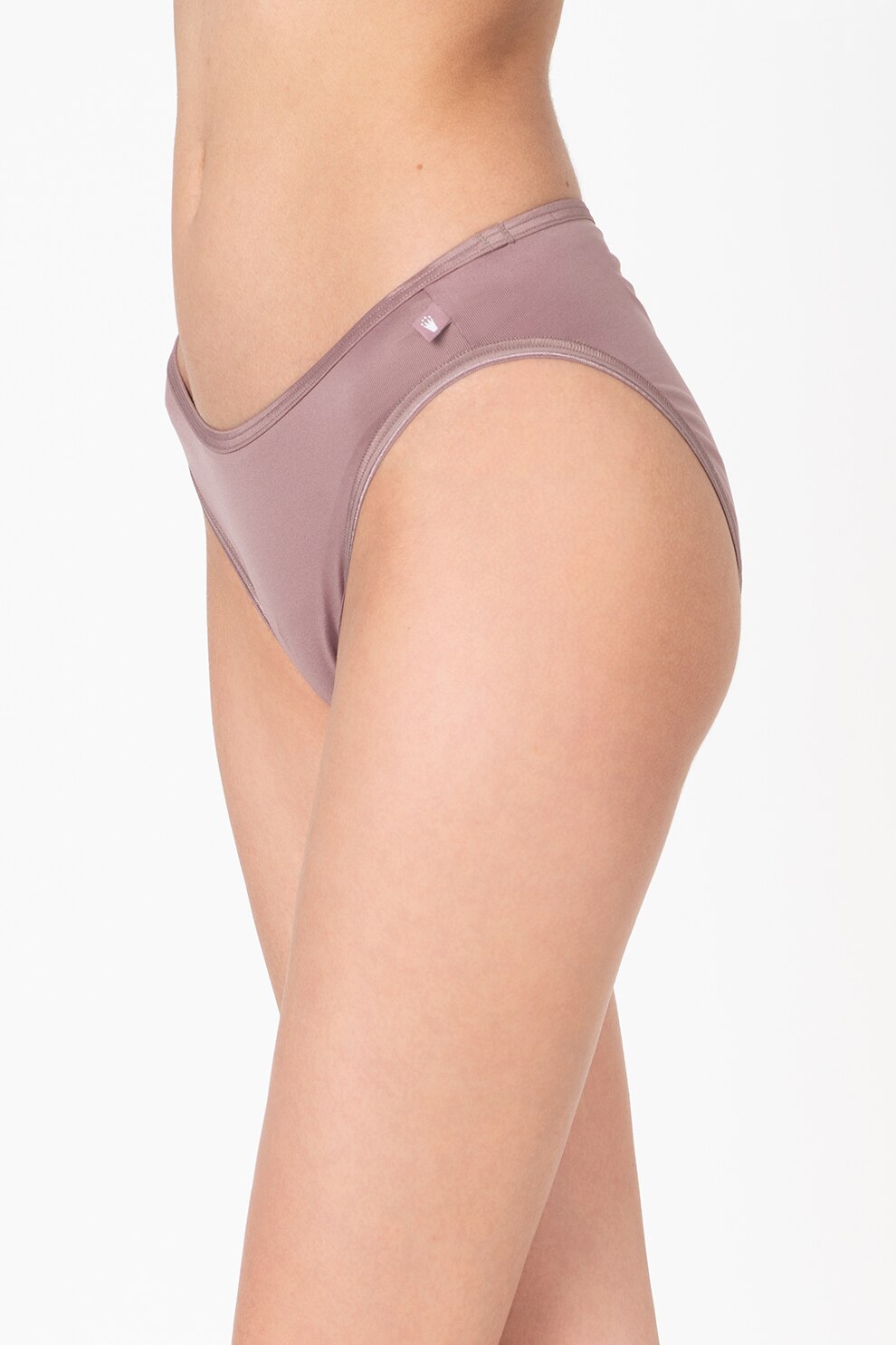 Triumph, Chiloti Be Pure, Violet prafuit, S