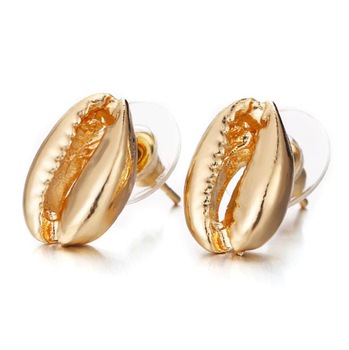 Cercei in forma de scoica, Blondi Boutique Cercei in forma de scoica, Blondi Boutique