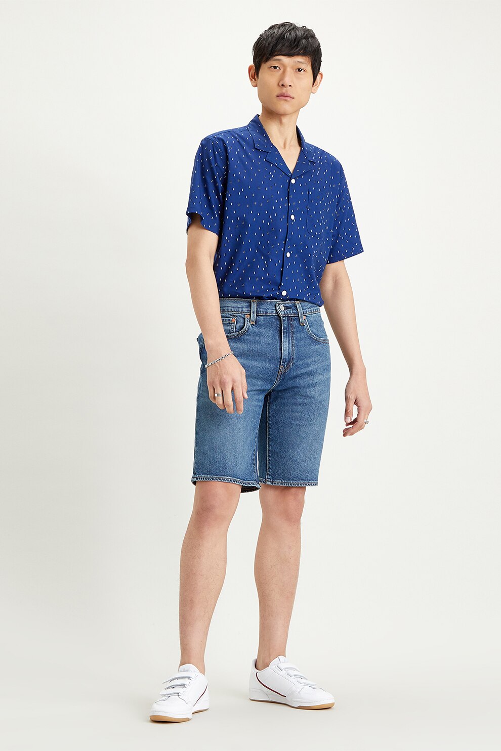 Levi's, Camasa din amestec de lyocell, cu maneci scurte si buzunar pe piept, Bleumarin/Alb