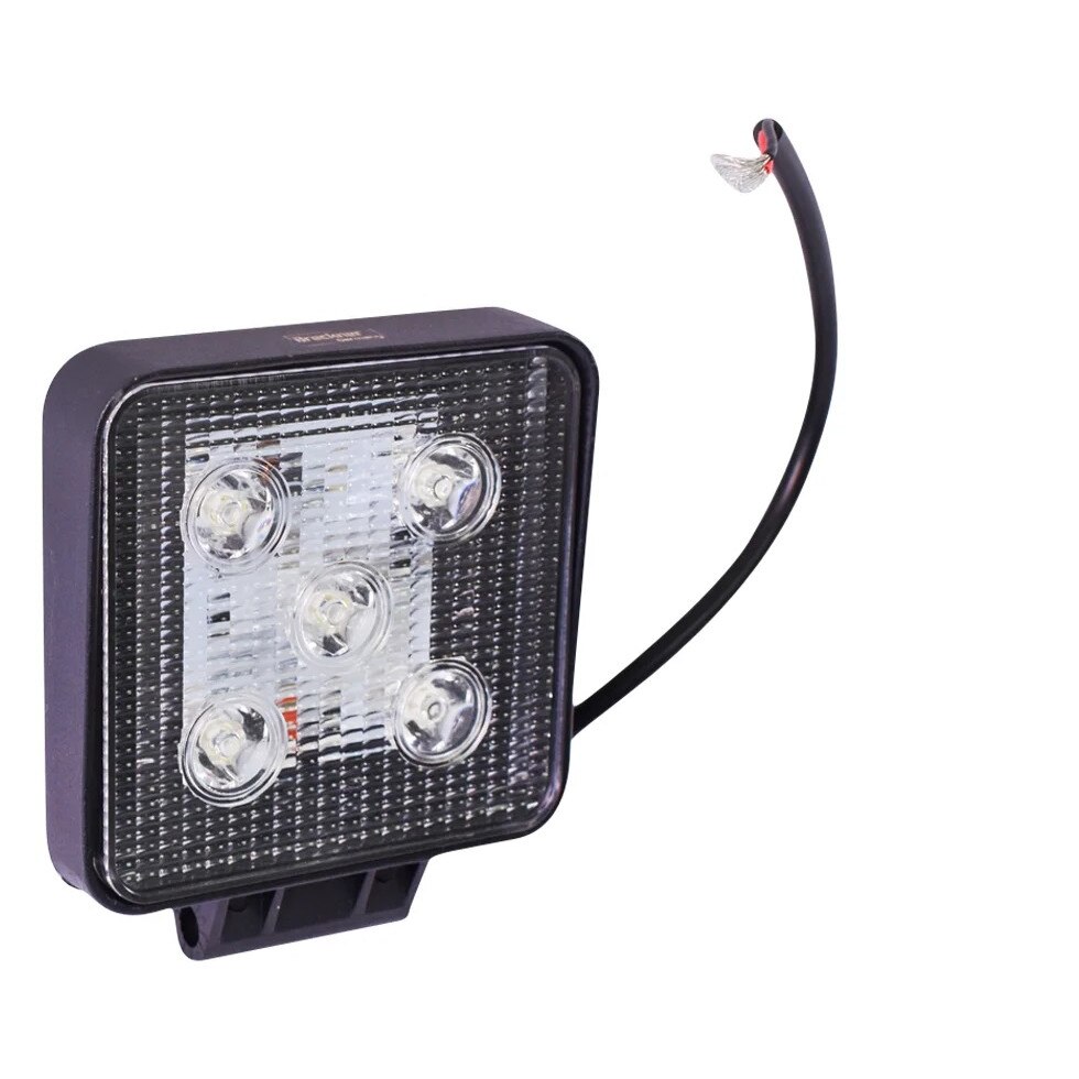 Lampa iluminat 5 leduri 10-30V 15W - unghi radiere 30 de grade tip spot 108x108x36mm IP67 6000K Breckner Germany