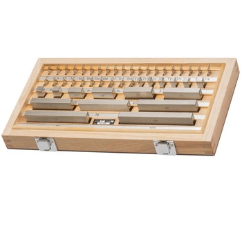 Cale plan paralele din otel, set 47 buc, clasa toleranta 1 Cale plan paralele din otel, set 47 buc, clasa toleranta 1