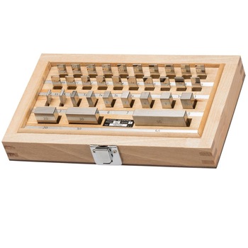 Cale plan paralele din otel, set 32 buc, clasa toleranta 1 Cale plan paralele din otel, set 32 buc, clasa toleranta 1