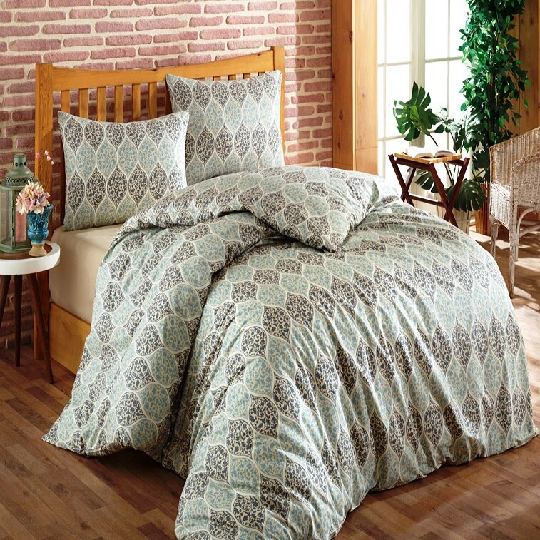 Set Lenjerie pat dublu Studio Casa Rapsody Blue, 100% Bumbac Ranforce, Cearceaf pat 220 x 240 cm, Cearceaf pilota 180 x 200 cm +2 fete de perna 50 x 70 cm