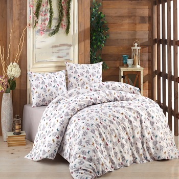 Set Lenjerie pat dublu Studio Casa Rosa Nera, 100% Bumbac Ranforce, Cearceaf pat 220 x 240 cm, Cearceaf pilota 180 x 200 cm +2 fete de perna 50 x 70 cm Set Lenjerie pat dublu Studio Casa Rosa Nera, 100% Bumbac Ranforce, Cearceaf pat 220 x 240 cm, Cearceaf pilota 180 x 200 cm +2 fete de perna 50 x 70 cm