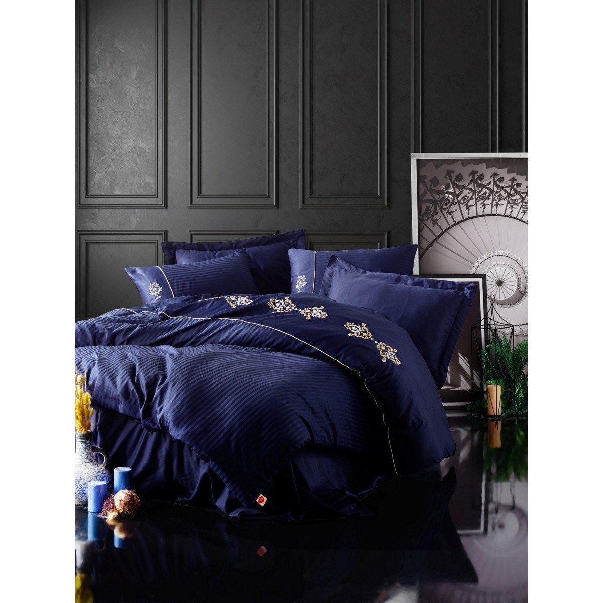 Lenjerie de pat dublu satin de lux cu broderie, 6 piese, Cotton Box, King - Dark Blue