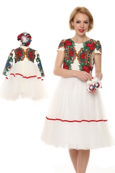 Set 2 Rochii Mama Fiica Traditii 0-3 luni Set 2 Rochii Mama Fiica Traditii 0-3 luni