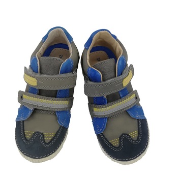 Pantofi baieti, din piele naturala, multicolor, marimea 30, lungime talpa interior 18.5cm 8-9 ani Pantofi baieti, din piele naturala, multicolor, marimea 30, lungime talpa interior 18.5cm 8-9 ani