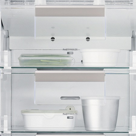 Congelator incorporabil Electrolux LUT6NF18S, 204 l, NoFrost, Control electronic, Clasa A+, H 177 cm, Alb