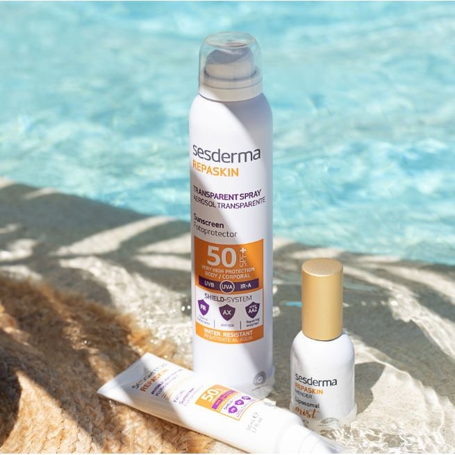 Слънцезащитен спрей за тяло Sesderma SPF 50 Repaskin, 200 мл - eMAG.bg